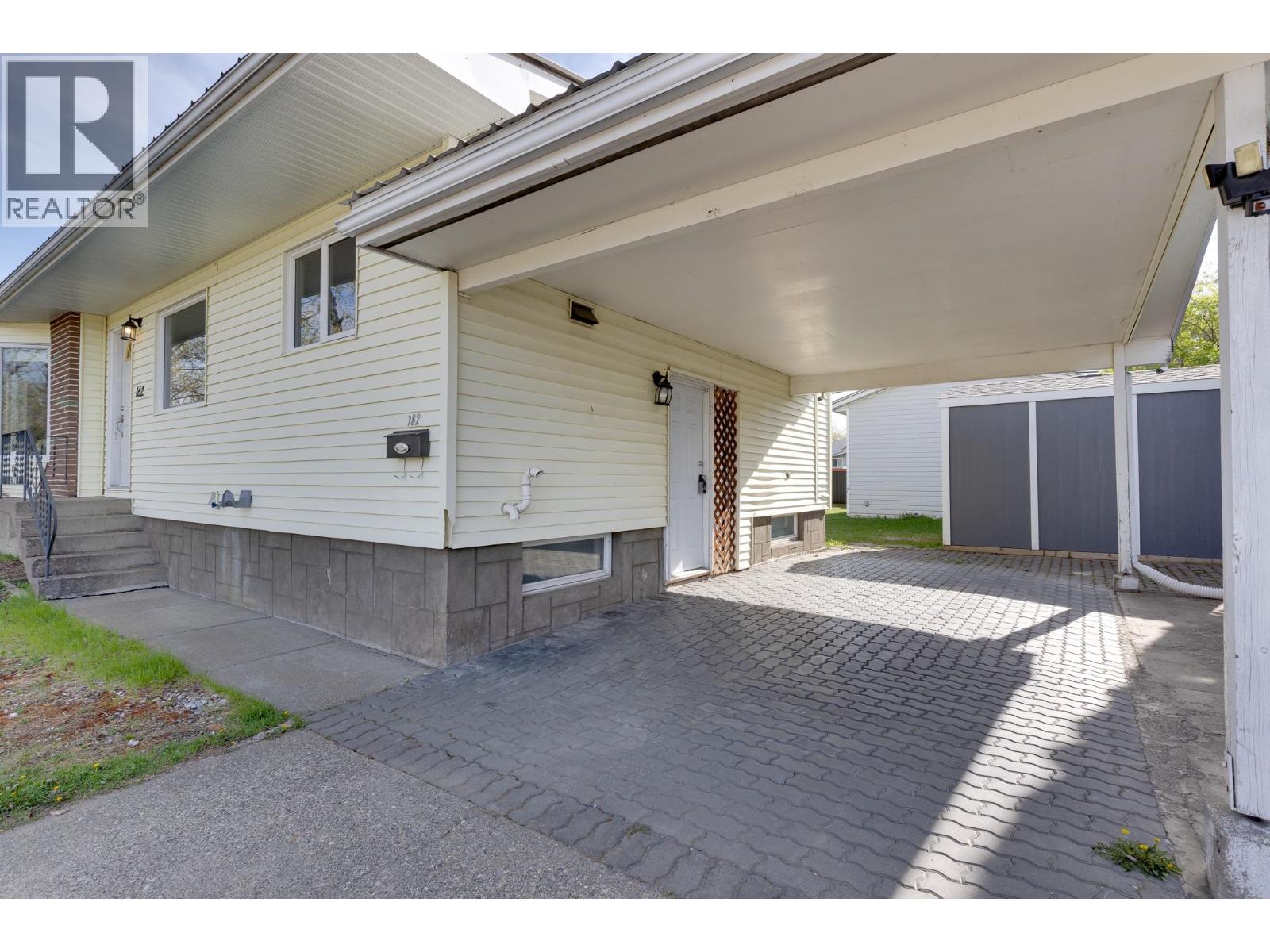 162 S OGILVIE STREET - 26