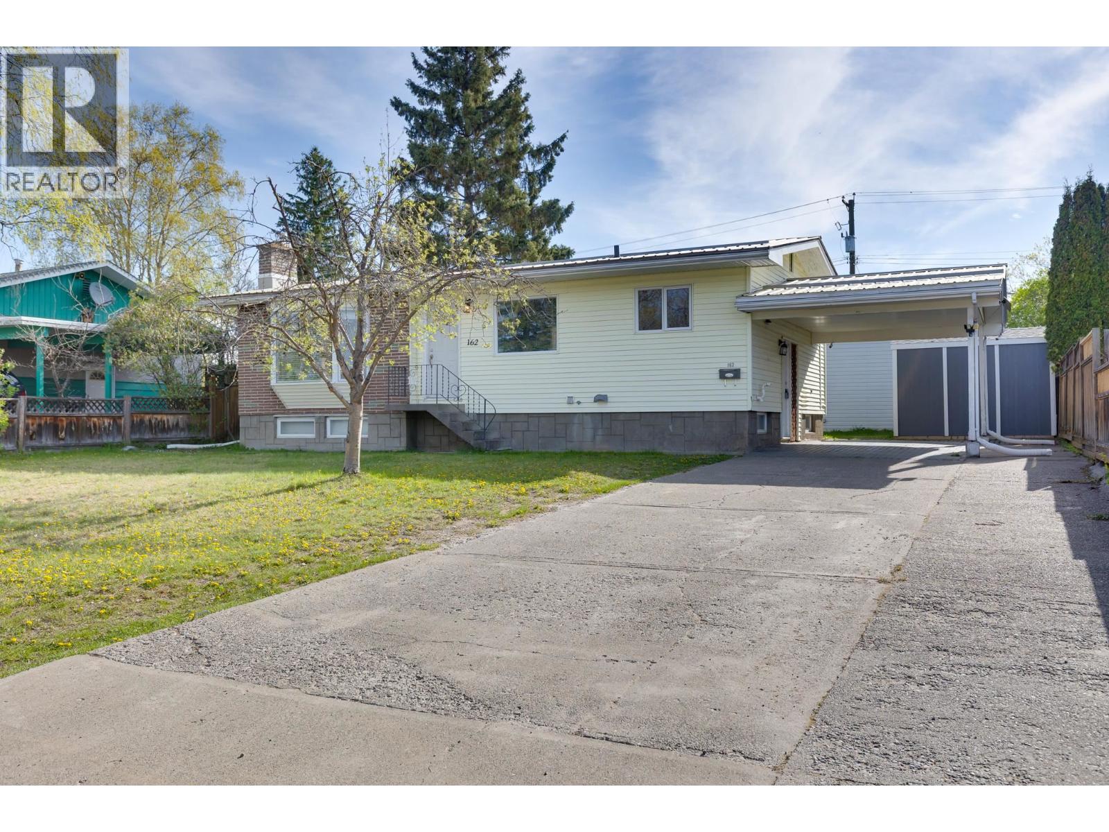 162 S OGILVIE STREET - 27