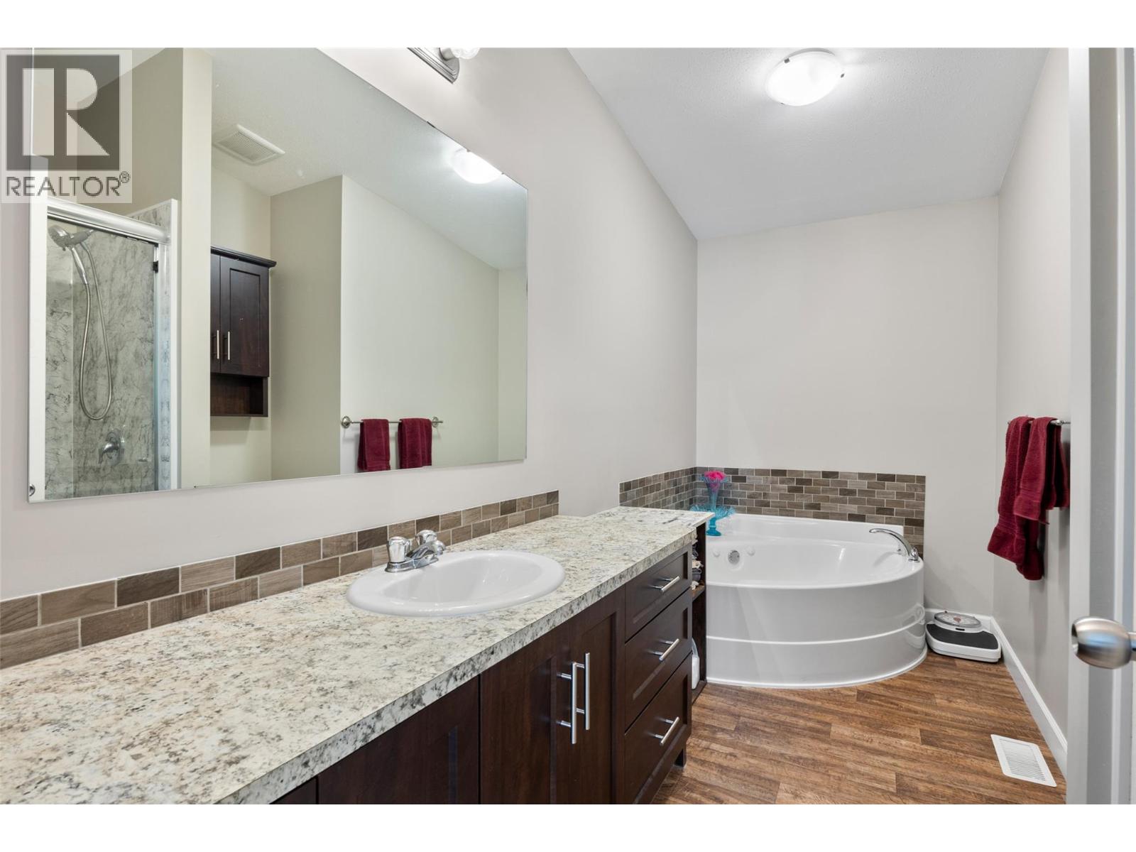 #42 7805 Dallas Drive - 14