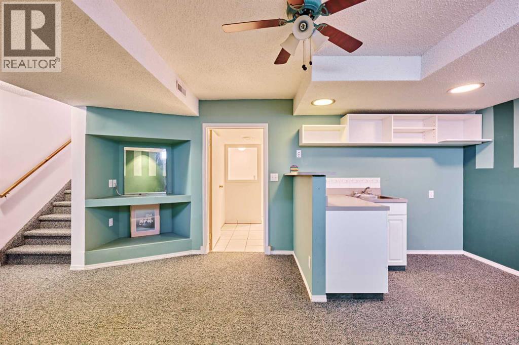 177 Harvest Hills Drive NE - 44