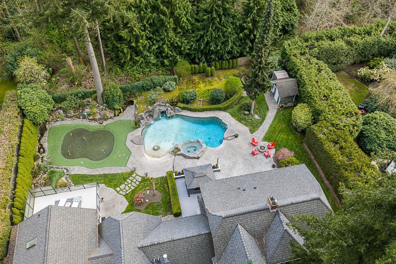 House in Surrey - Image 6