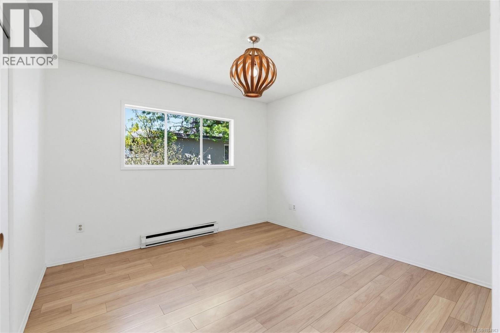  918 Bay Street, Victoria