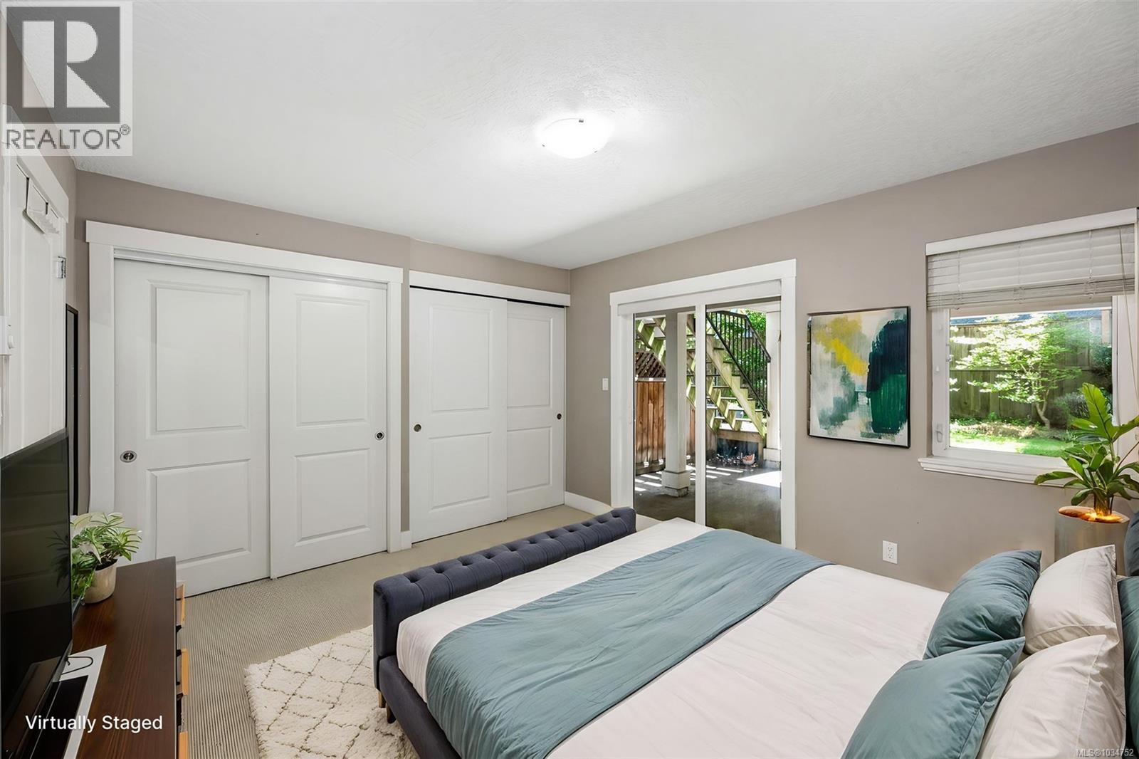 #3 2918 Shelbourne St - 10