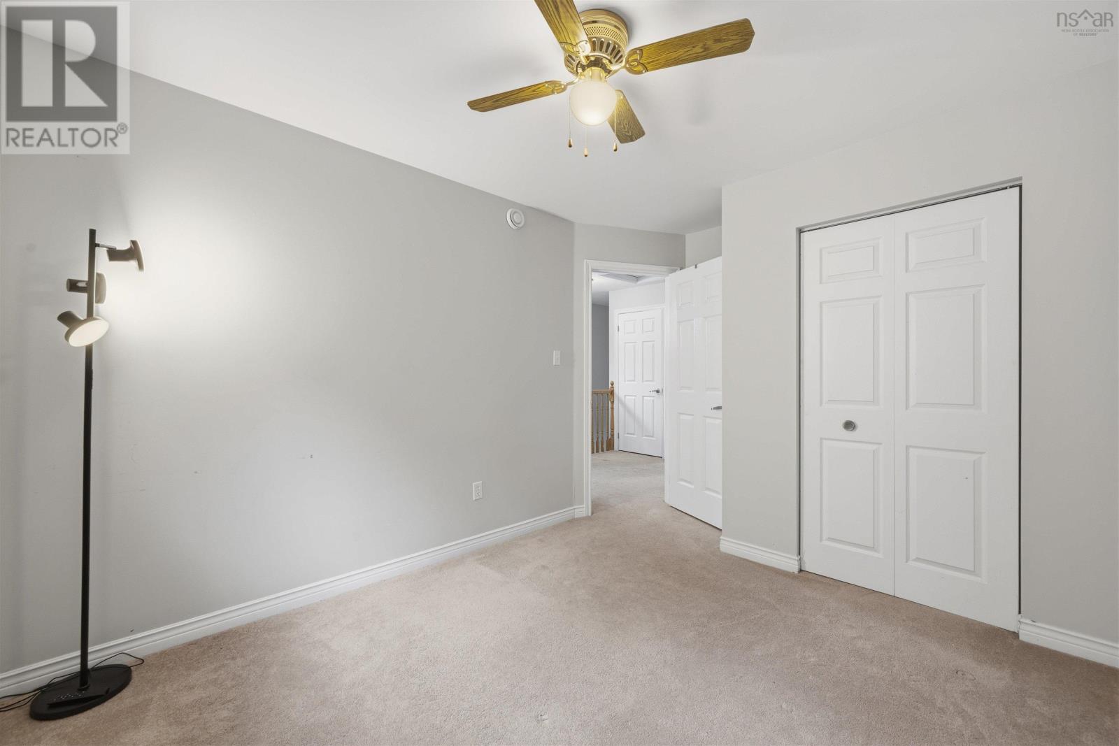 Property 22 of 33 of 40 Amin Street