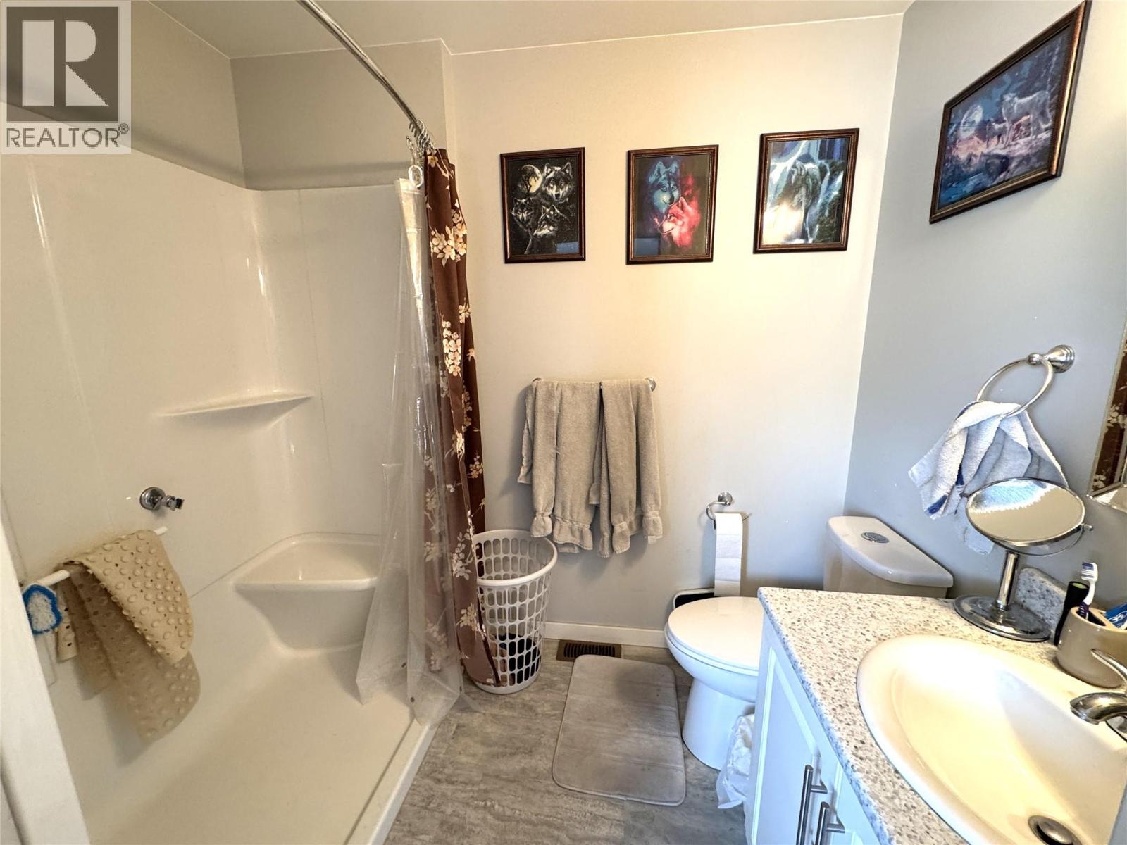 2402 COLDWATER Avenue - 15