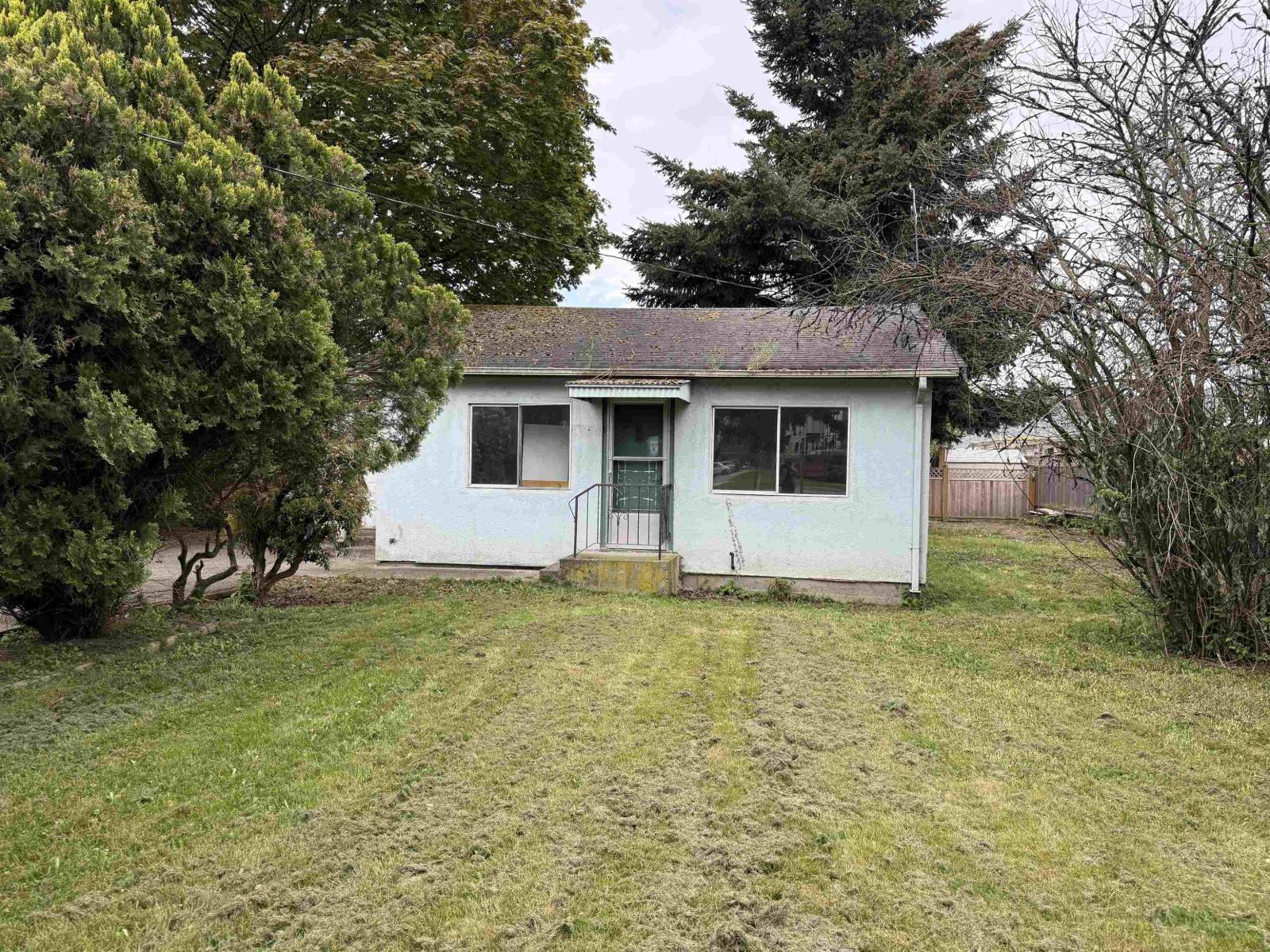 9405 BROADWAY STREET, Chilliwack Proper East, Chilliwack