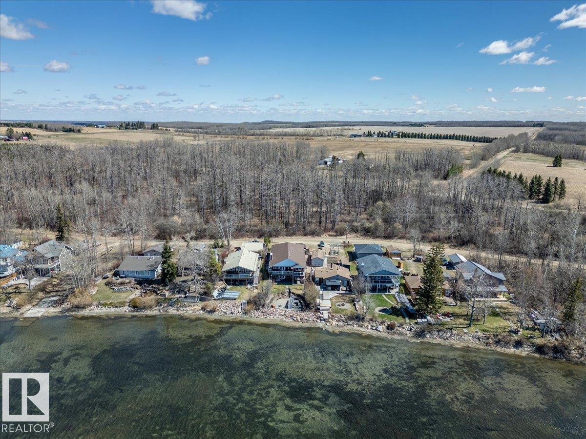 72 Beach Ave, Rural Leduc County