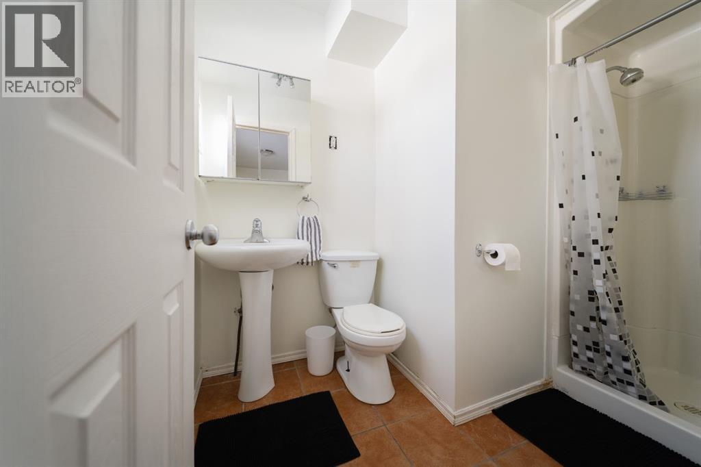 453 Signal Road - 36