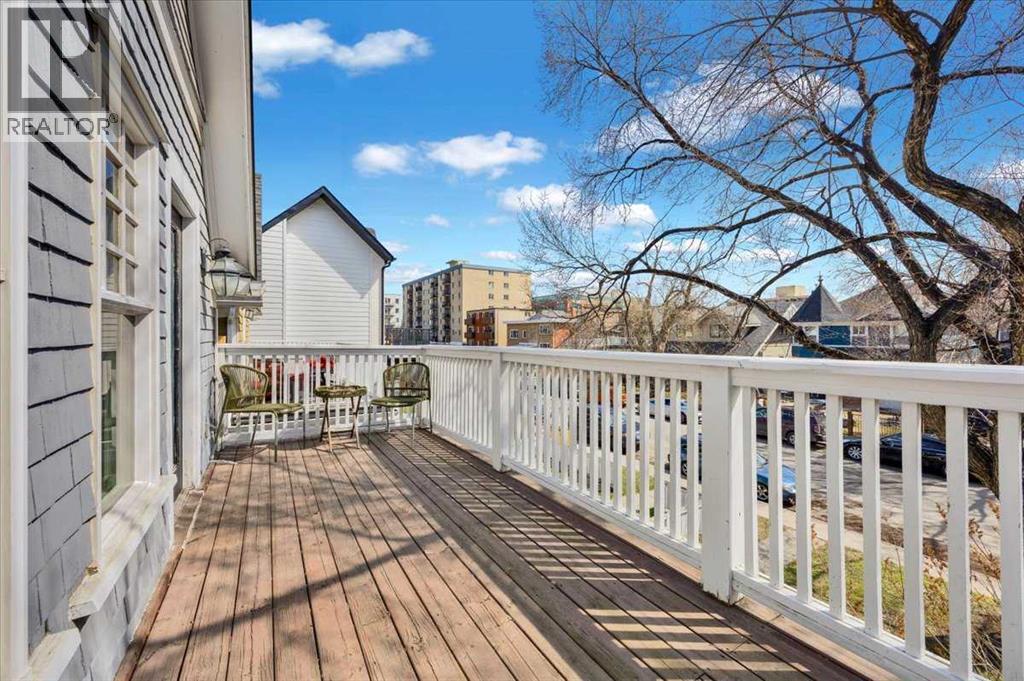 532 19 Avenue SW - 23