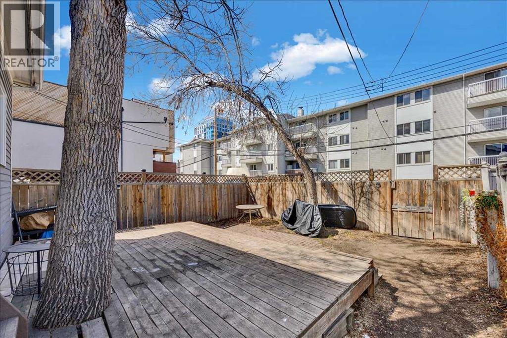 532 19 Avenue SW - 38