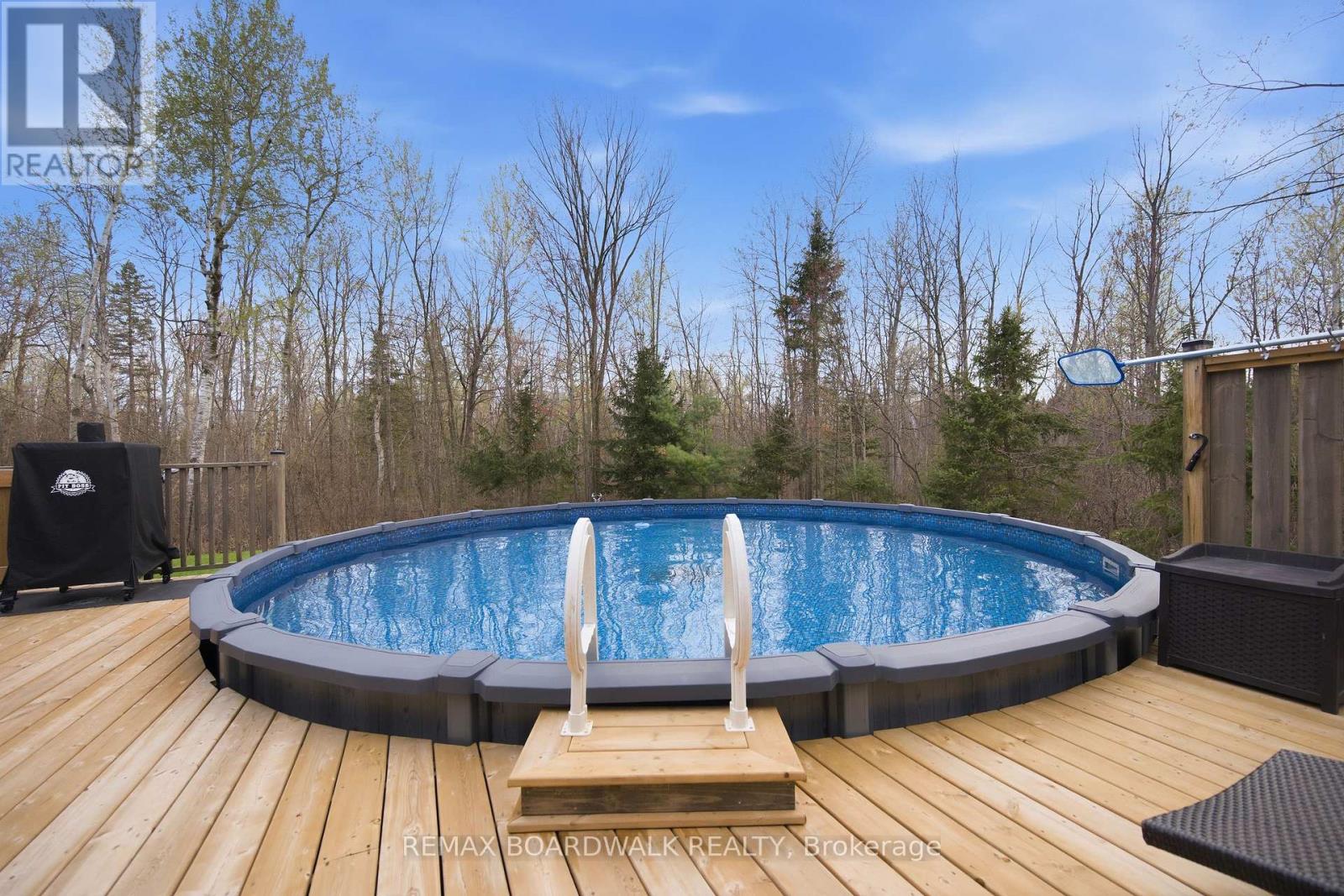 15 BIRCH DRIVE - 14