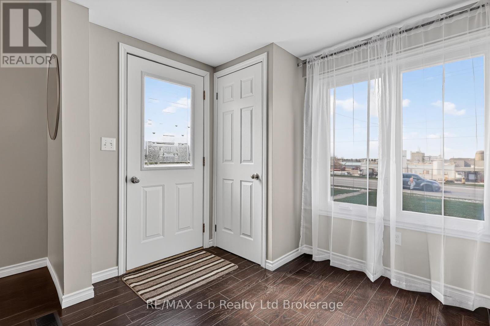 191 WHITING STREET - 22