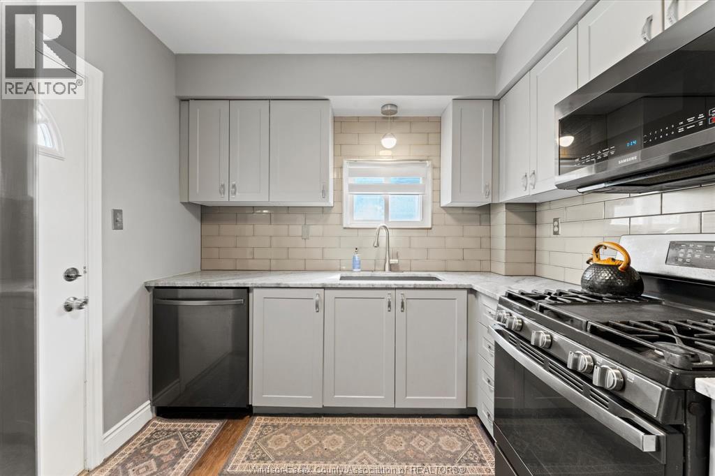 1384 PILLETTE, Windsor, Ontario, N8Y3B9 — Photo 14