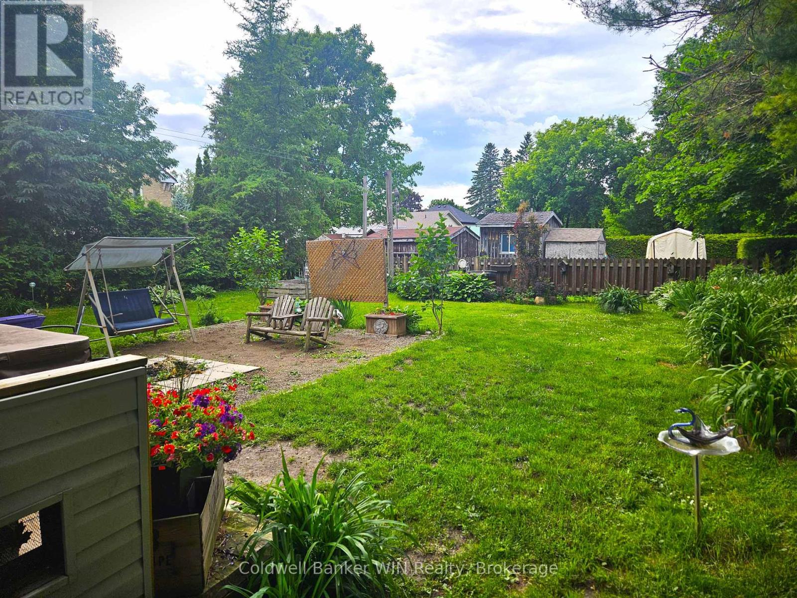 361 WATERLOO STREET - 36
