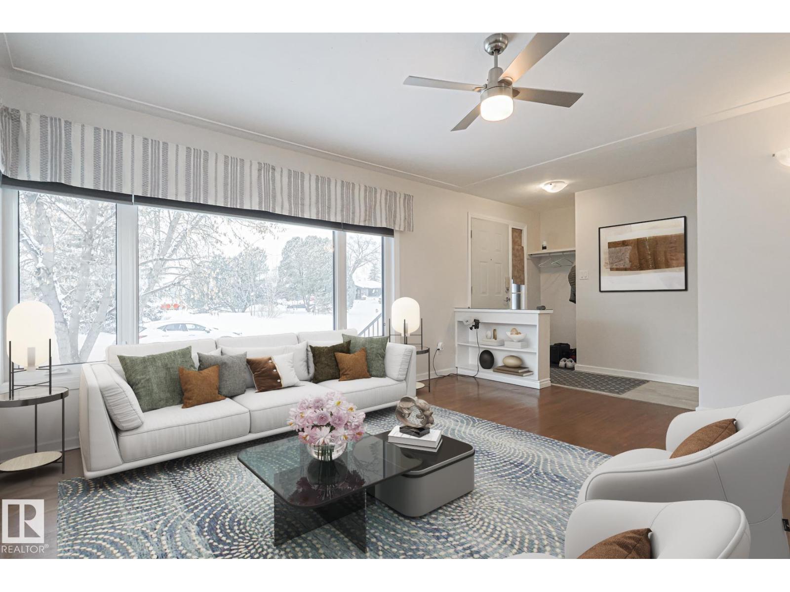 13419 102 ST NW - 5