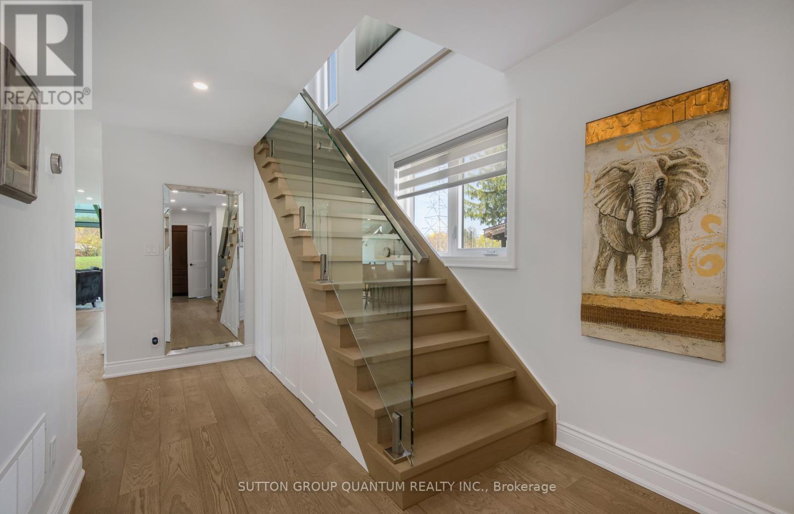 46 JOPLING AVENUE N - 22