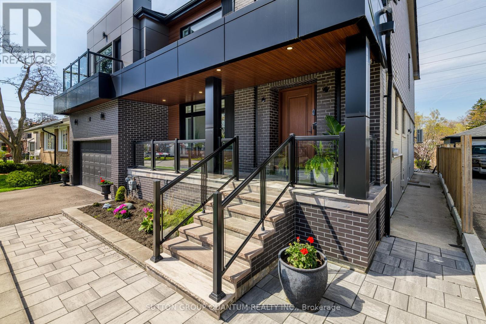 46 JOPLING AVENUE N - Image 3
