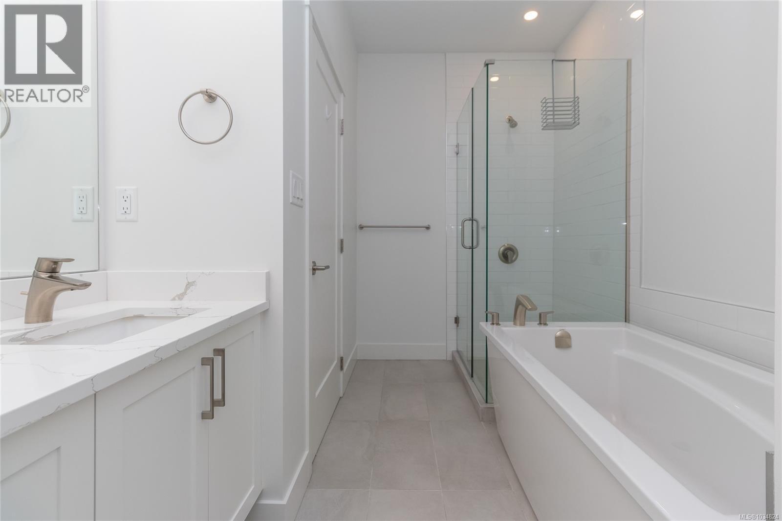 14 265 Caspian Drive, Colwood
