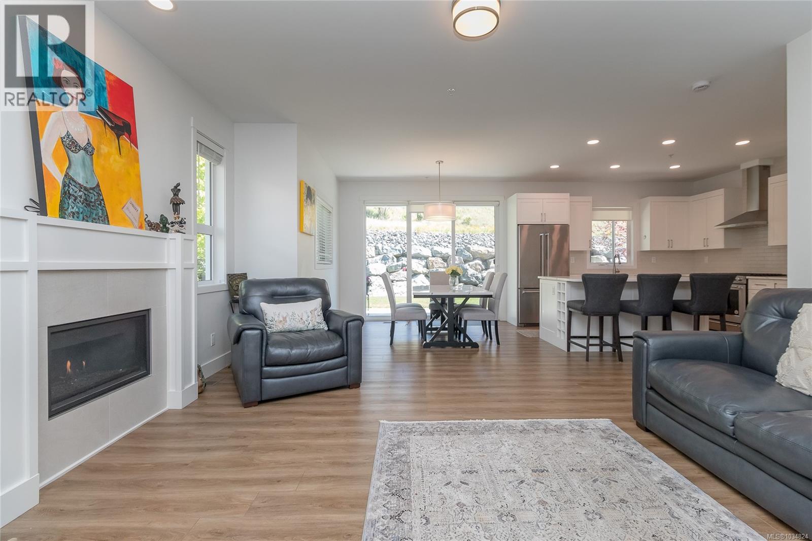 14 265 Caspian Drive, Colwood