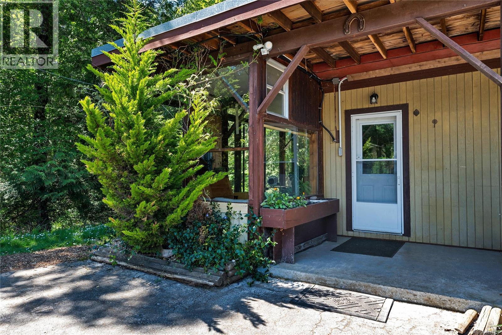  490 Rainbow Road, Salt Spring