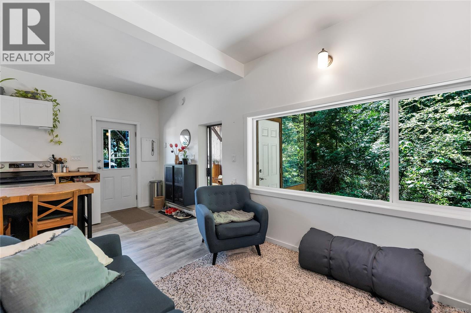 490 Rainbow Rd - 17