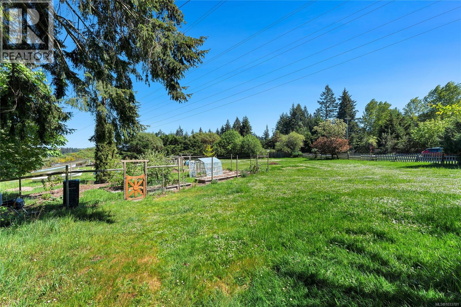  490 Rainbow Road, Salt Spring