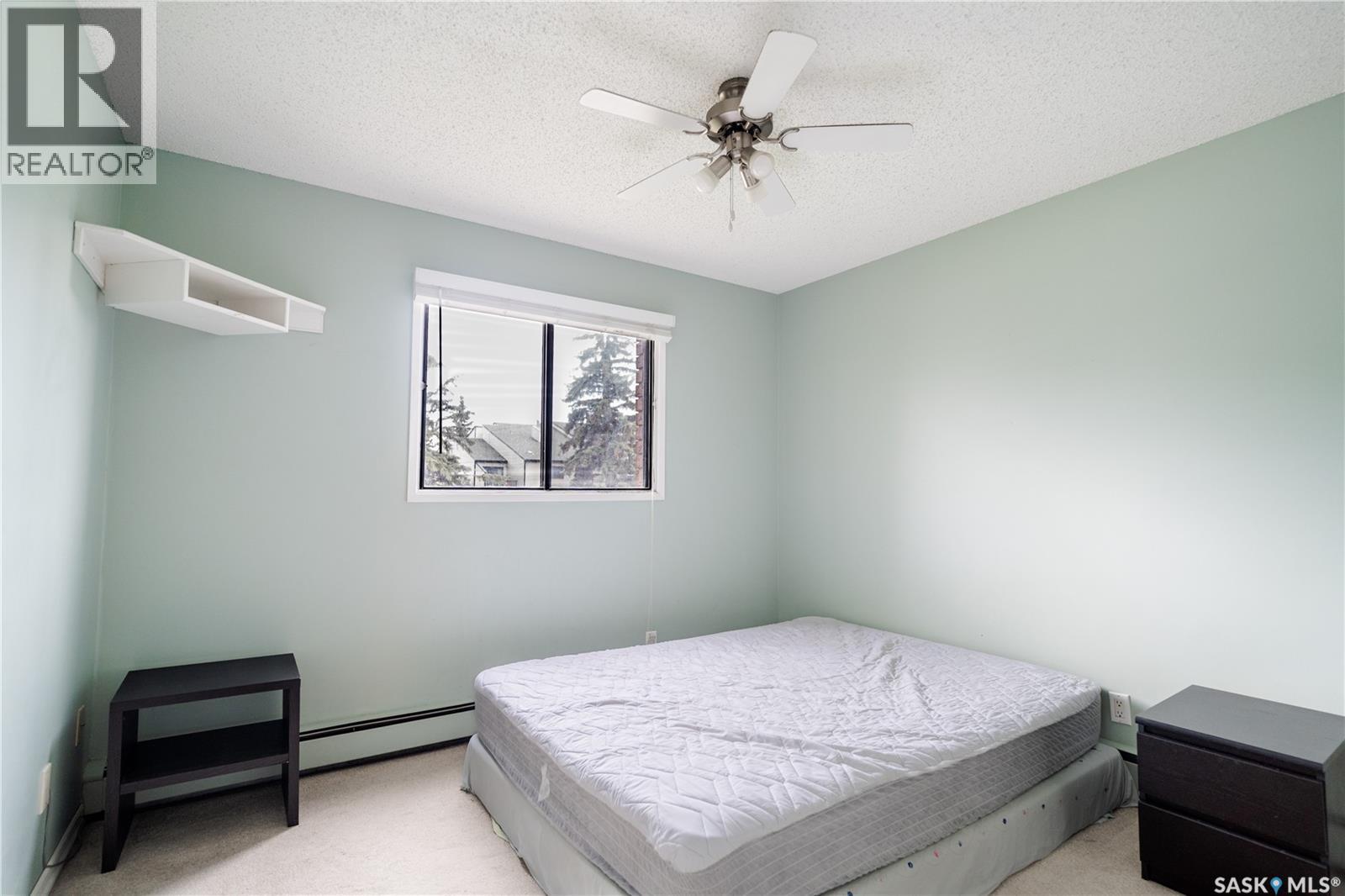 #18 4219 Degeer STREET - 6