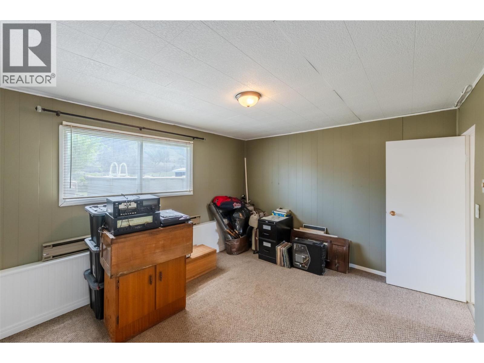 617 3RD Avenue, Keremeos