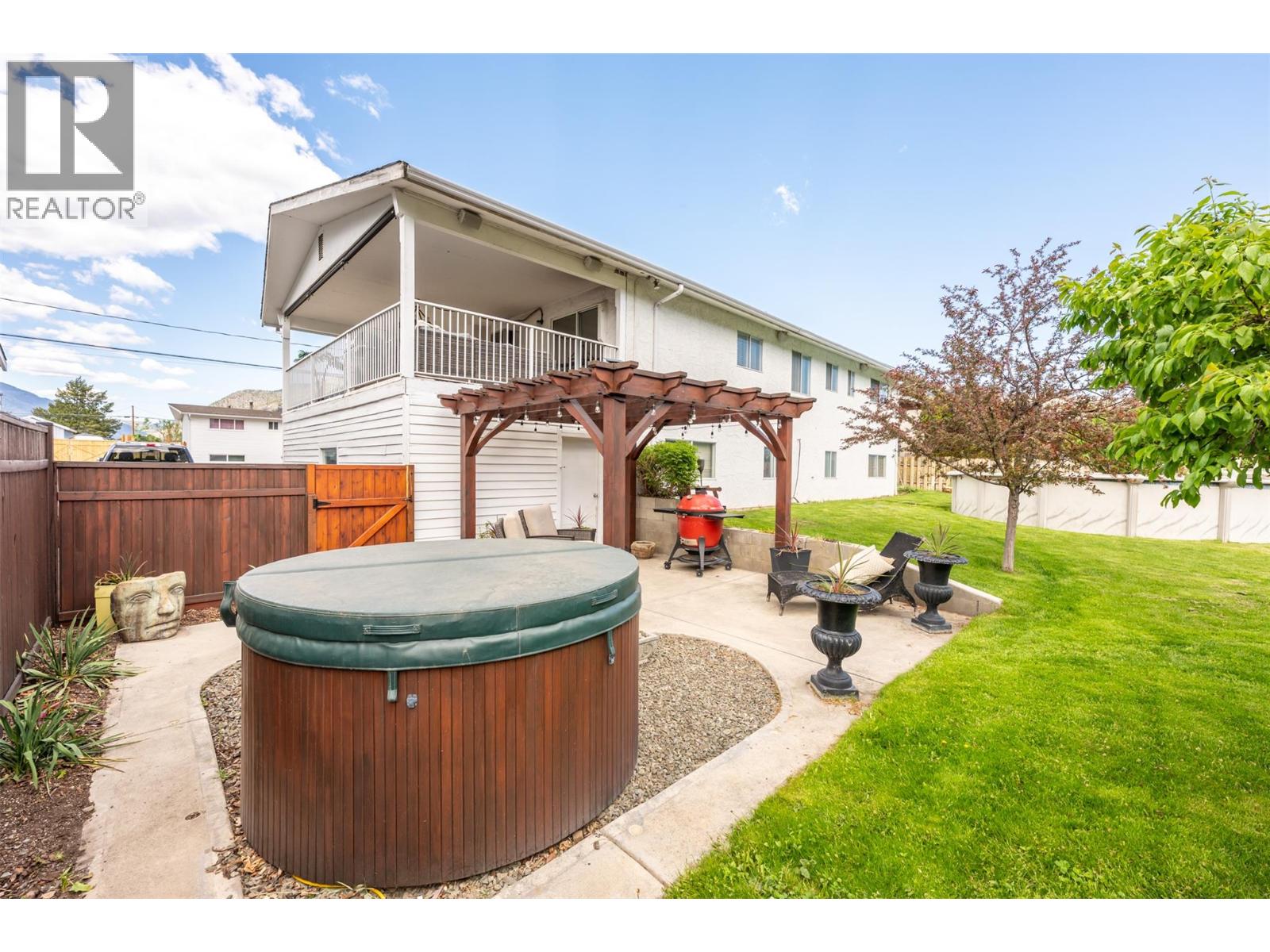 617 3RD Avenue, Keremeos