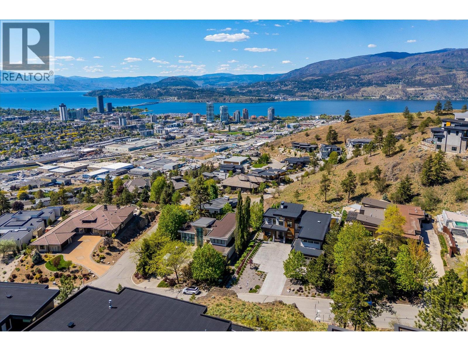752 Highpointe Place, Kelowna