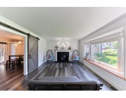 9454 213 Street, Langley, BC V1M1T2 Photo 10