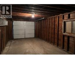 212 Mowat Street, New Westminster, BC V3M4B2 Photo 13