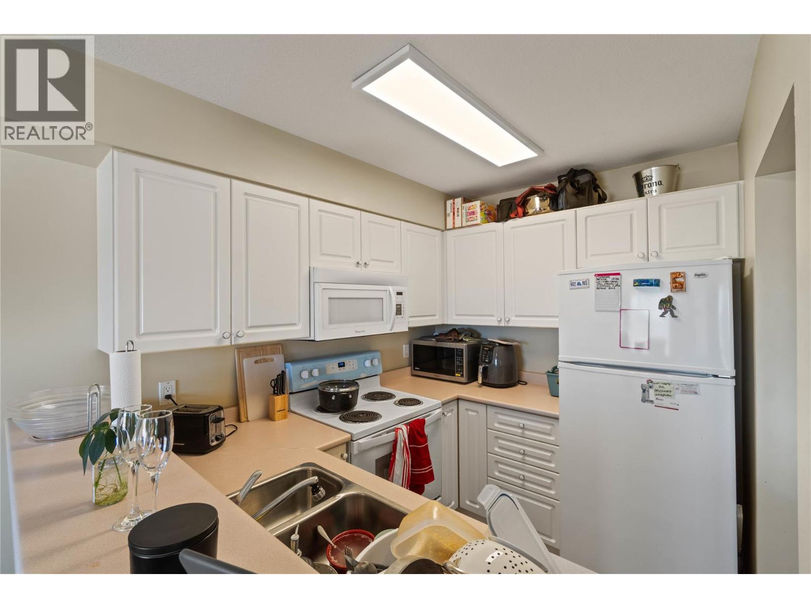 #217 1170 HUGH ALLAN Drive - 6