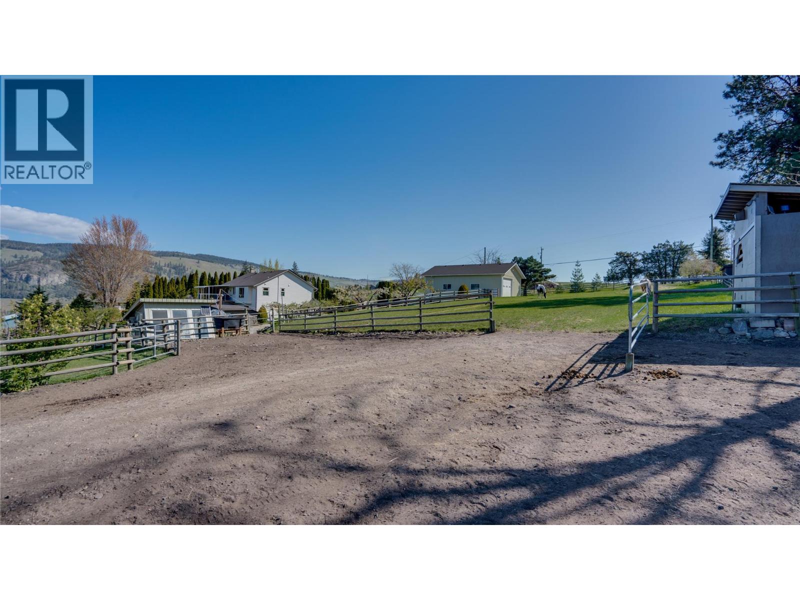 5360 Learmouth Road - 91