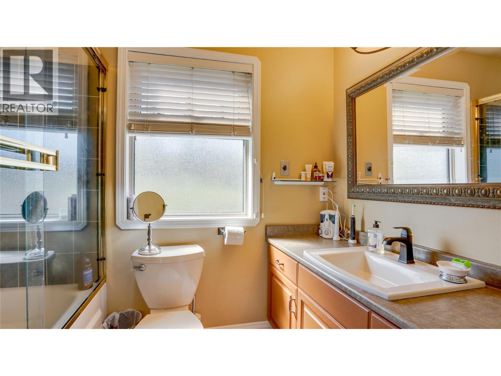 5360 Learmouth Road - 45