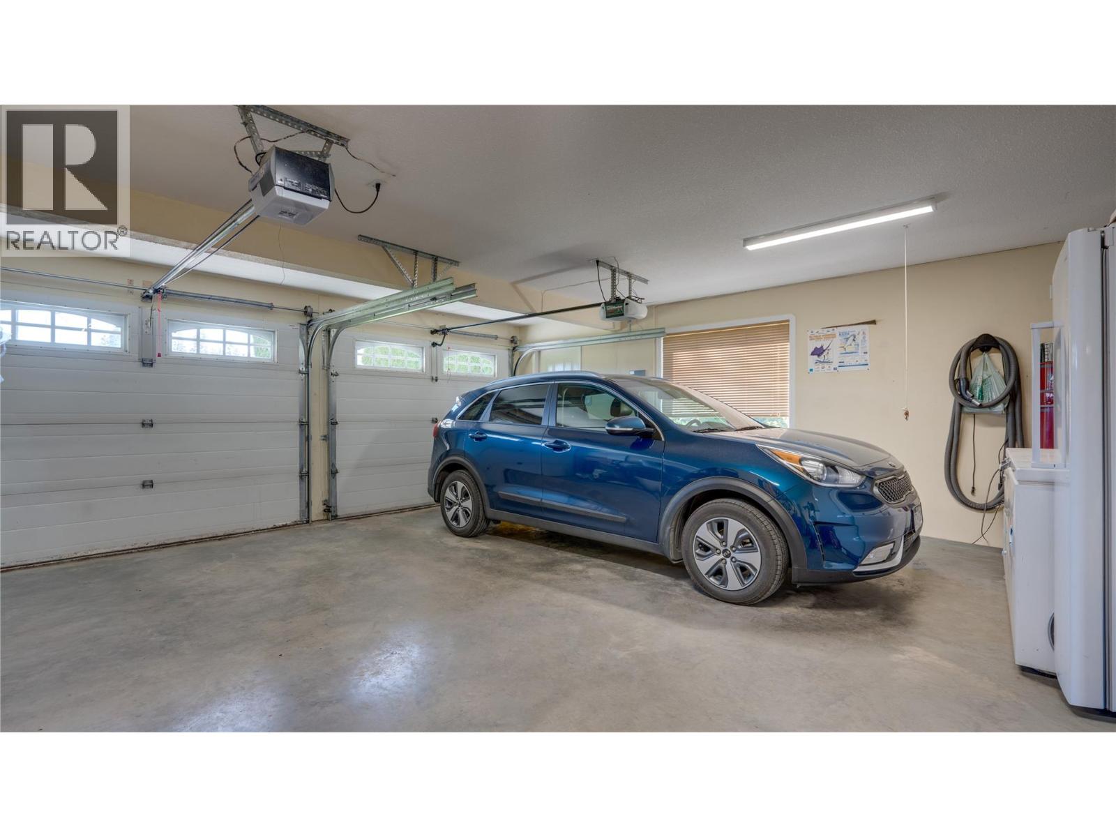 5360 Learmouth Road - 55