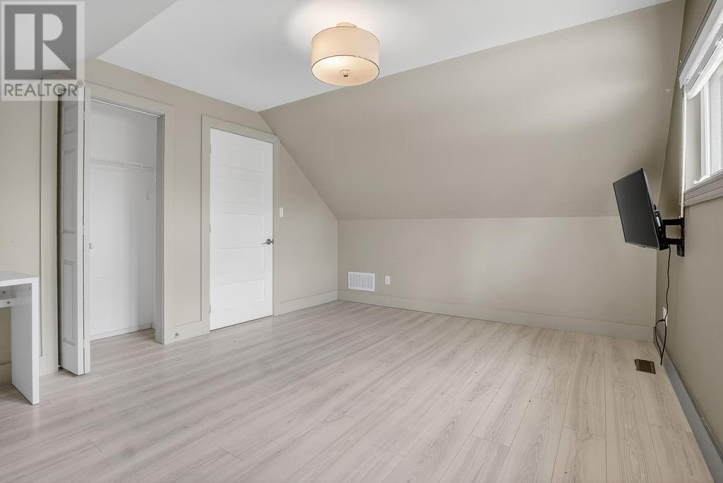 15 Driftwood Avenue - 19