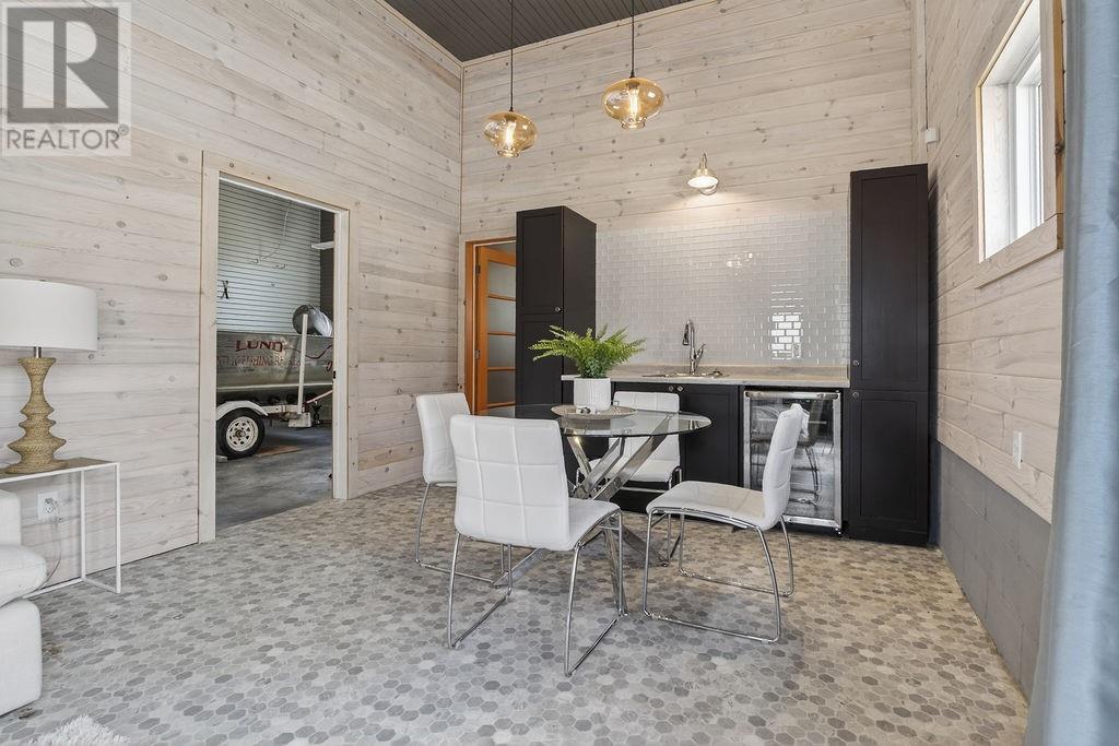 15 Driftwood Avenue - 24