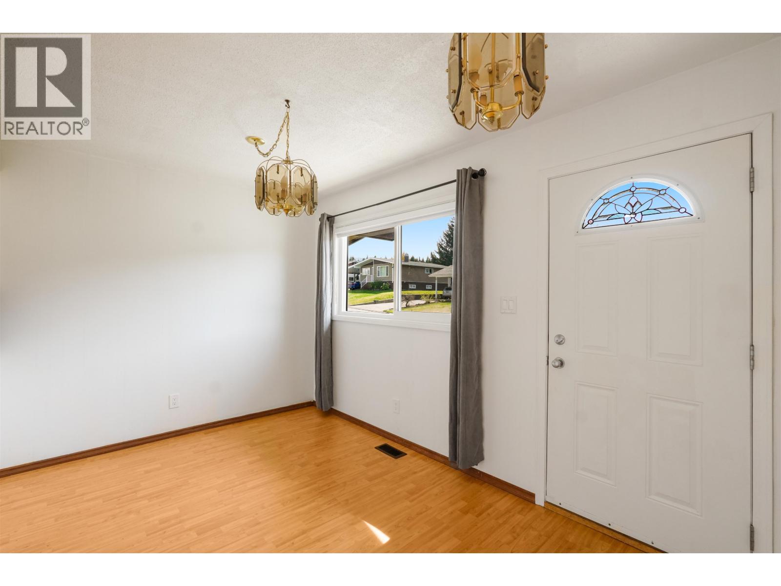23 DUNN STREET - 8
