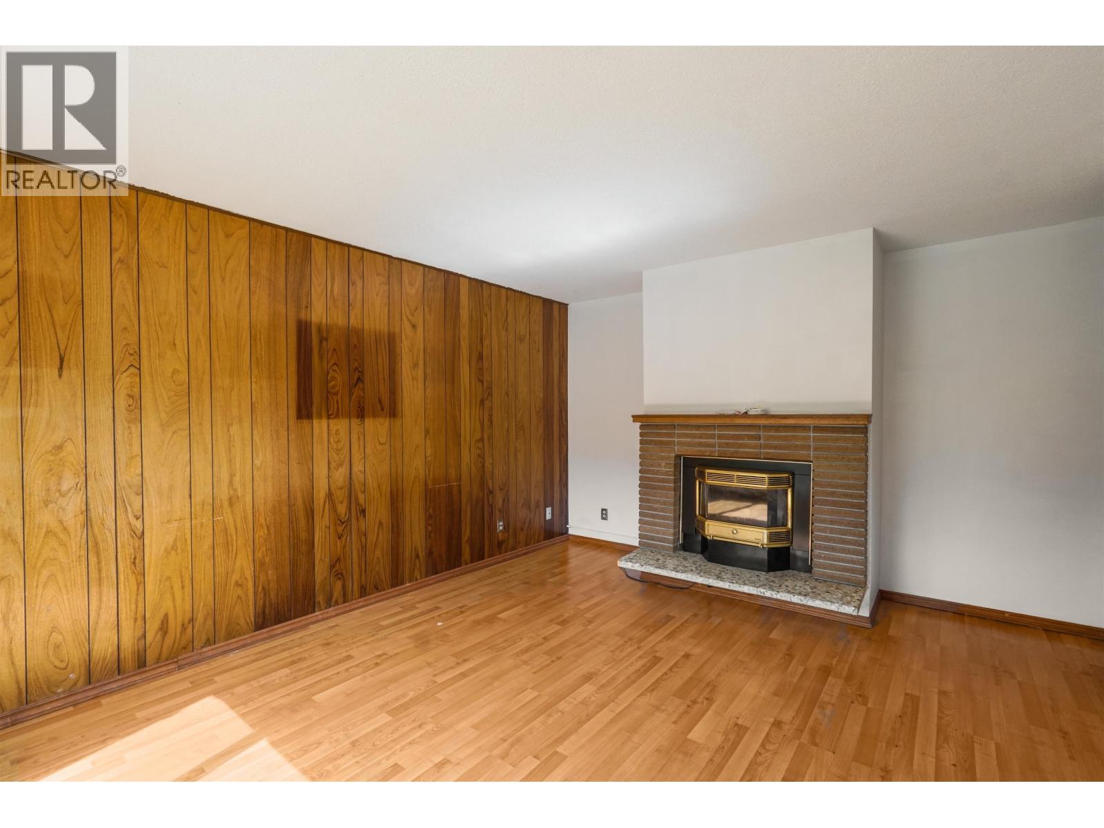 23 DUNN STREET - 6