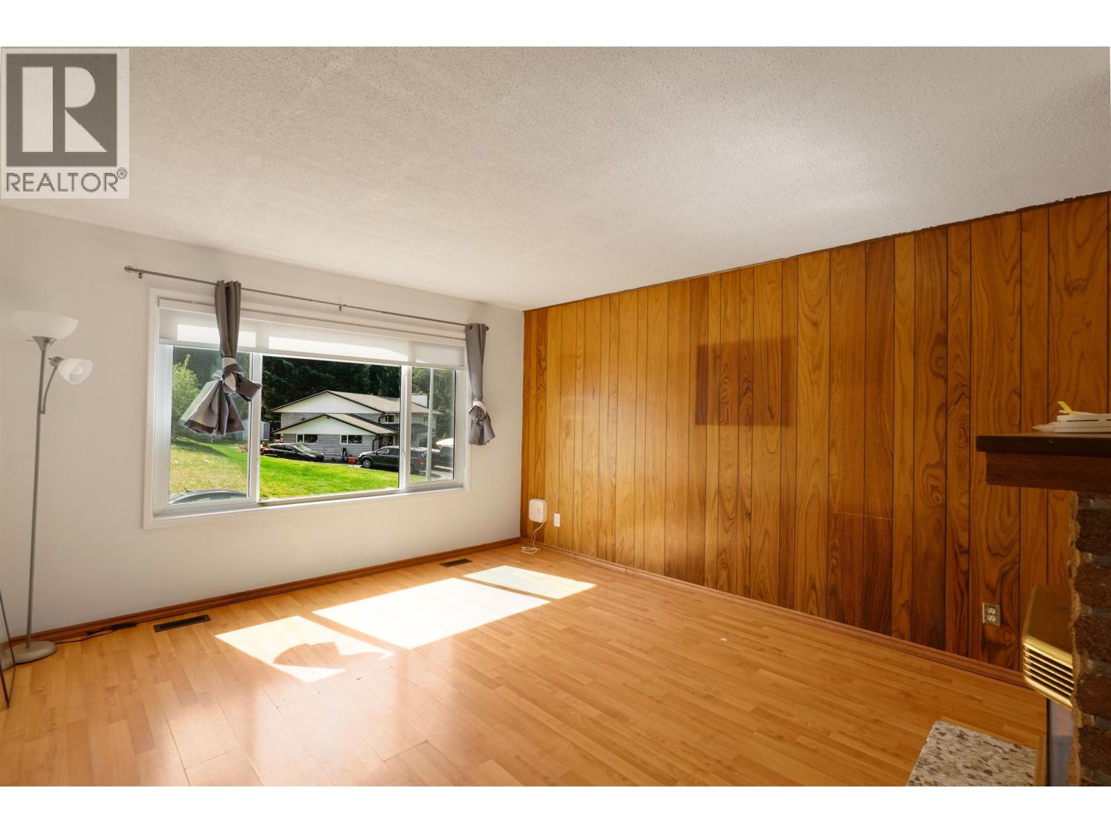 23 DUNN STREET - 5