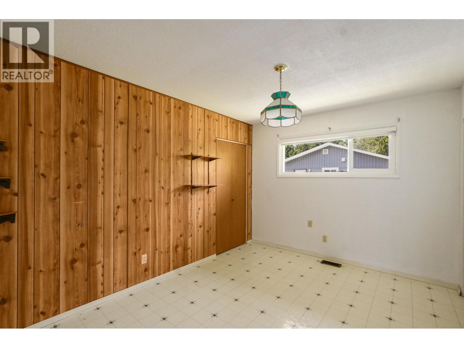23 DUNN STREET - 12