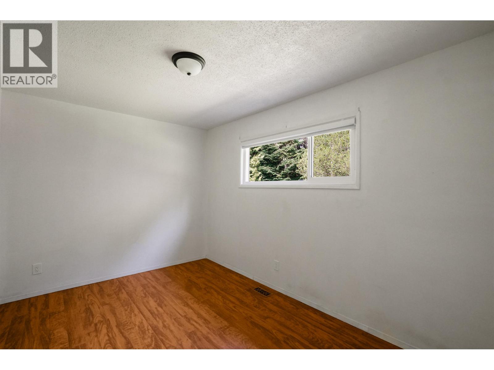 23 DUNN STREET - 13