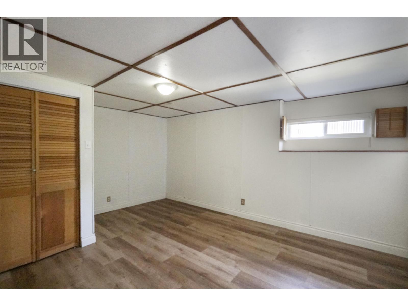 23 DUNN STREET - 16