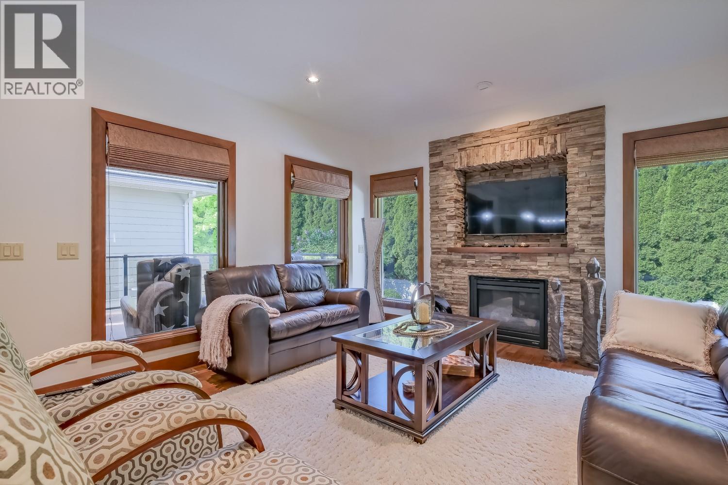 4450 Gordon Drive Unit# 137, Kelowna