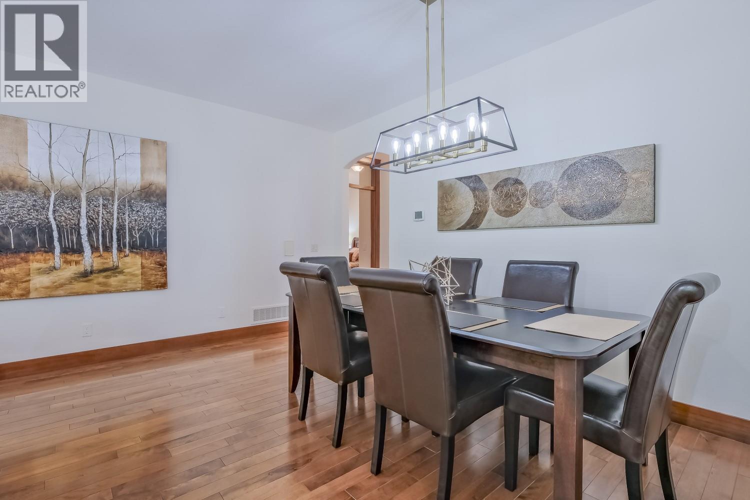 4450 Gordon Drive Unit# 137, Kelowna