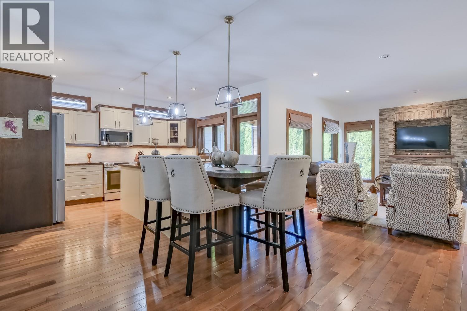 #137 4450 Gordon Drive - 13