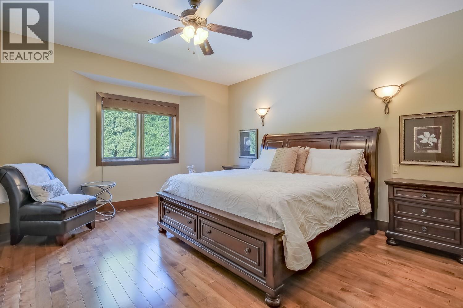 #137 4450 Gordon Drive - 20