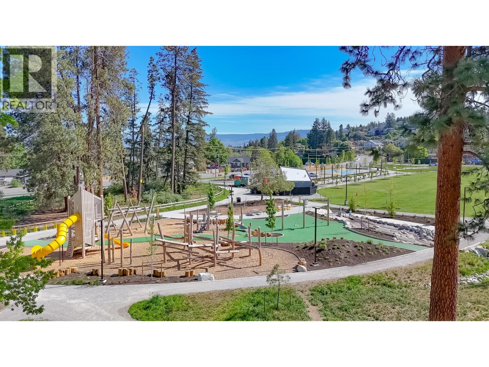 4450 Gordon Drive Unit# 137, Kelowna