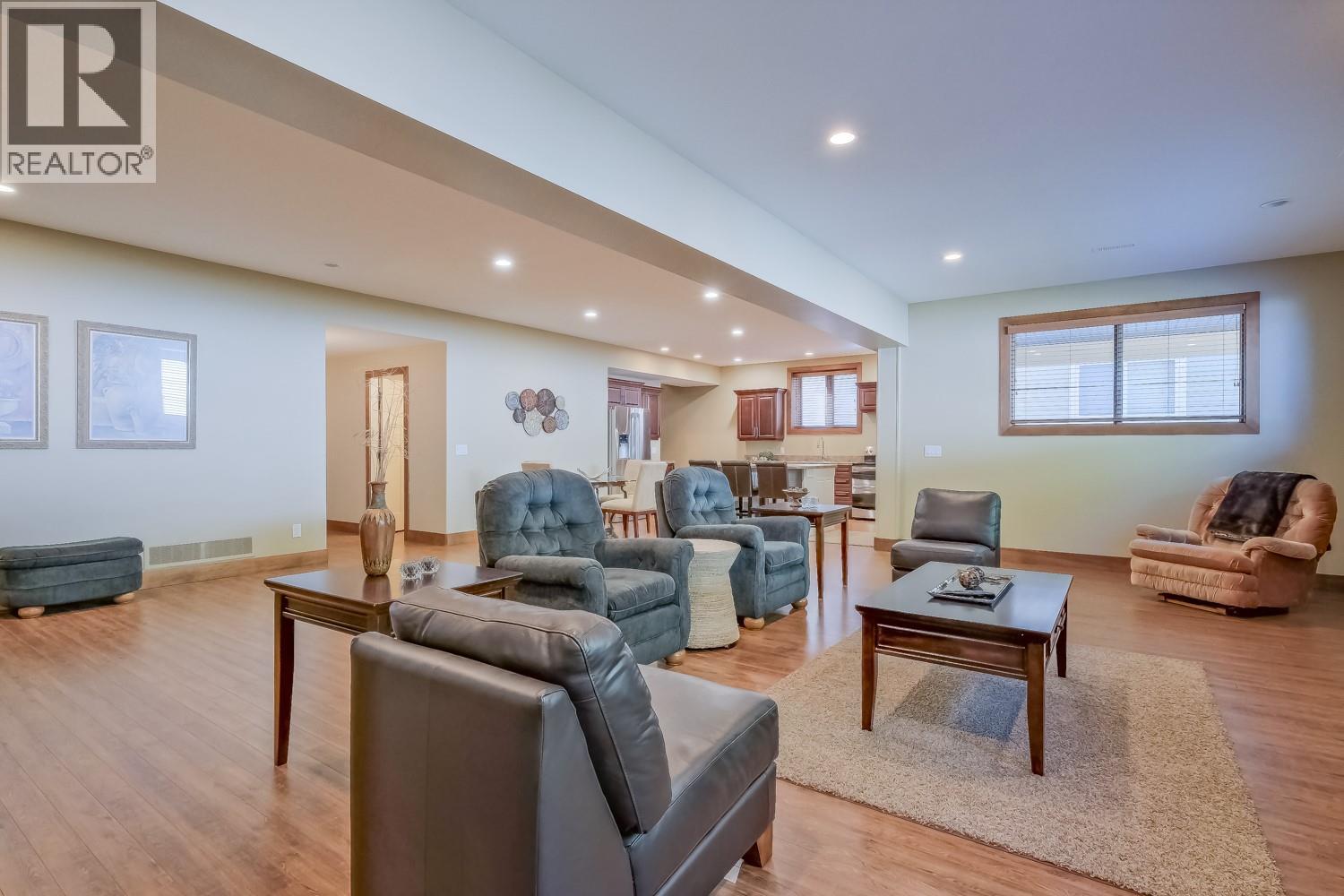 #137 4450 Gordon Drive - 33